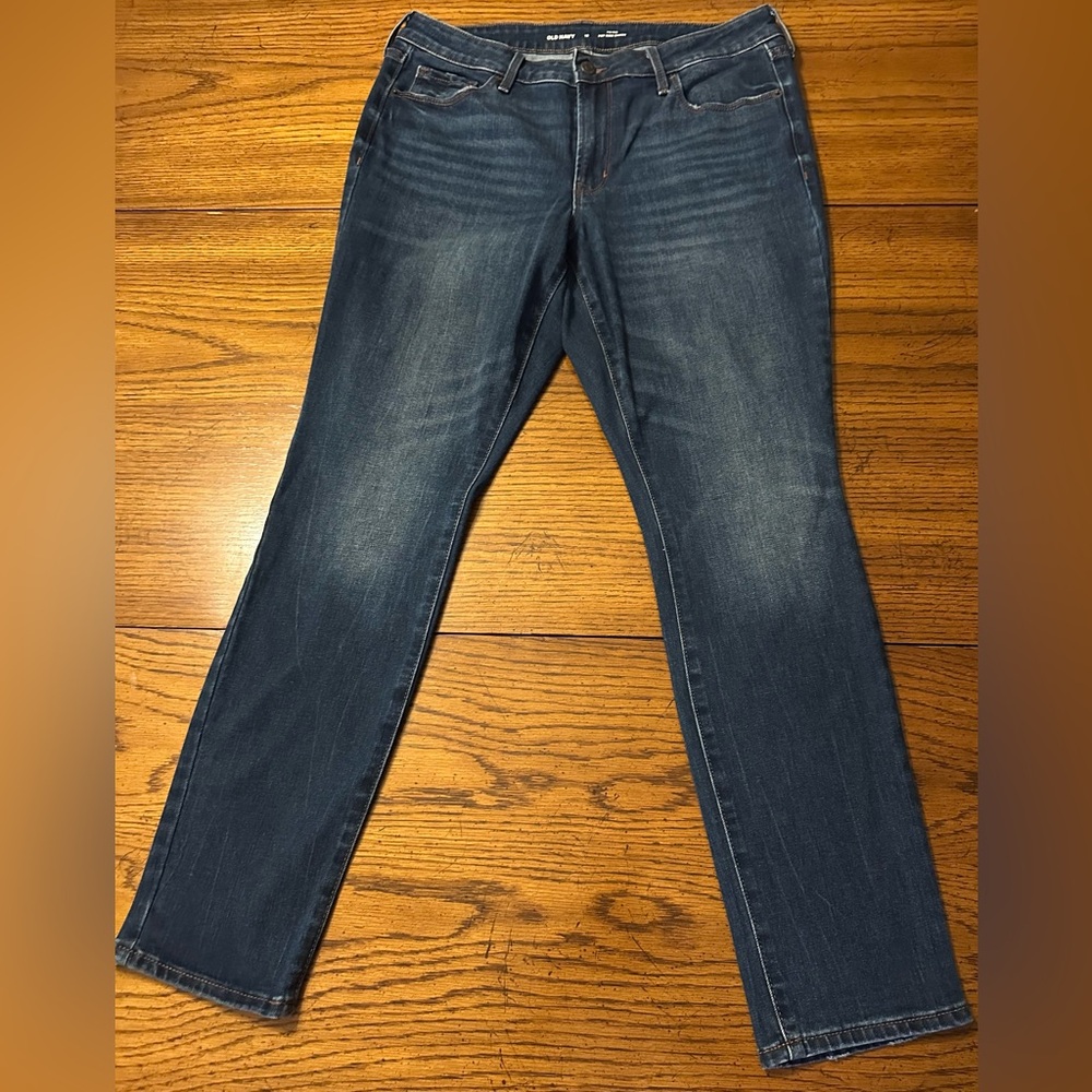 Old Navy Women’s Mid-Rise Pop Icon Skinny, Size 12 Jeans